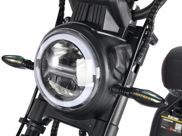 Электроскутер White Siberia PRO 2500W 60v21ah